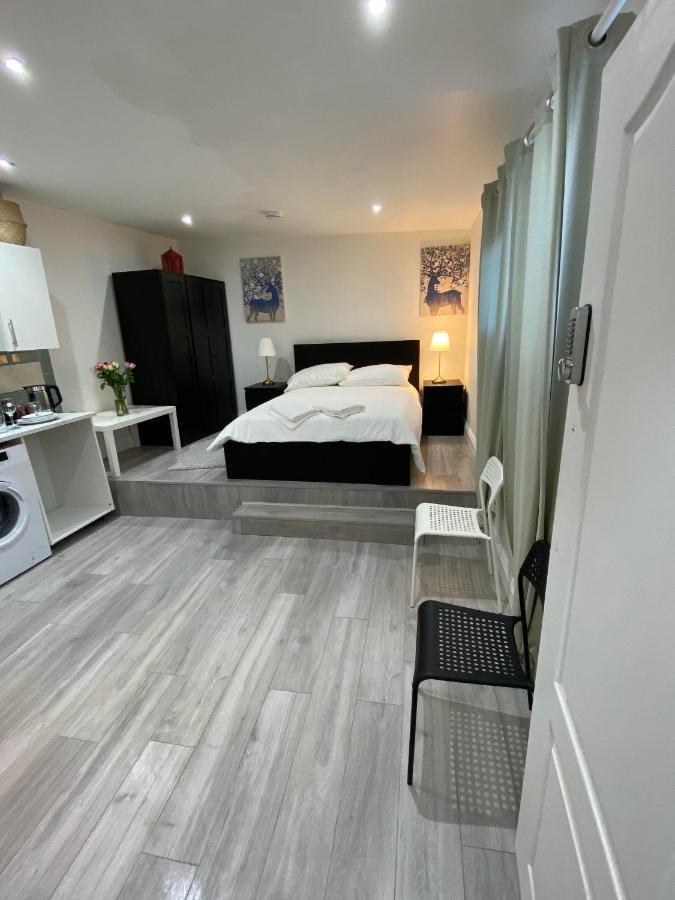 Charming Studio Apartment In London Eksteriør bilde