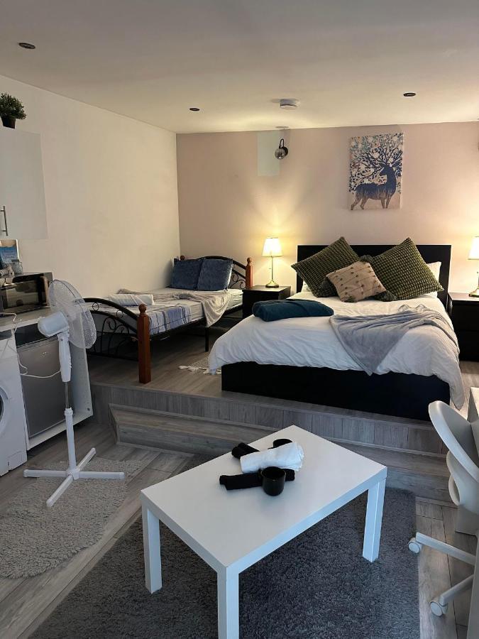 Charming Studio Apartment In London Eksteriør bilde